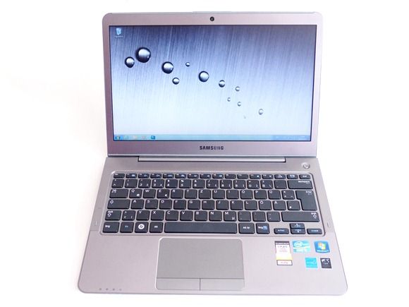 Samsung Series 5 NP530 (11)