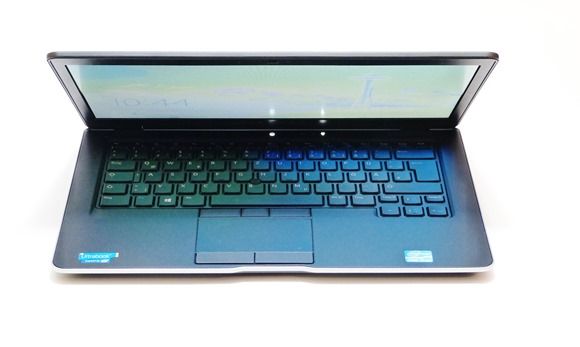 Dell Latitude 6340U (27) Dell Latitude 6340U (27)