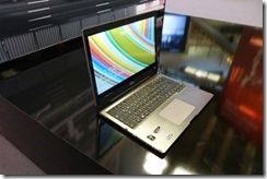 Fujitsu Lifebook T904 (4)