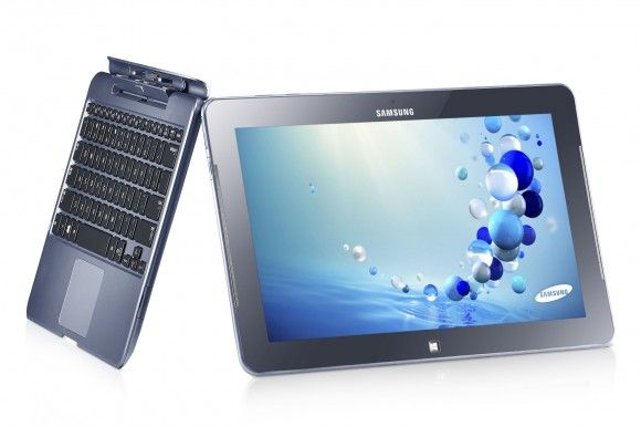 500T1C-PC_009_Dynamic1_Blue