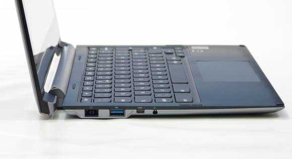 Lenovo N20p Chromebook ports LHS